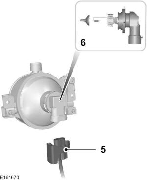 5. Desenchufe el conector.